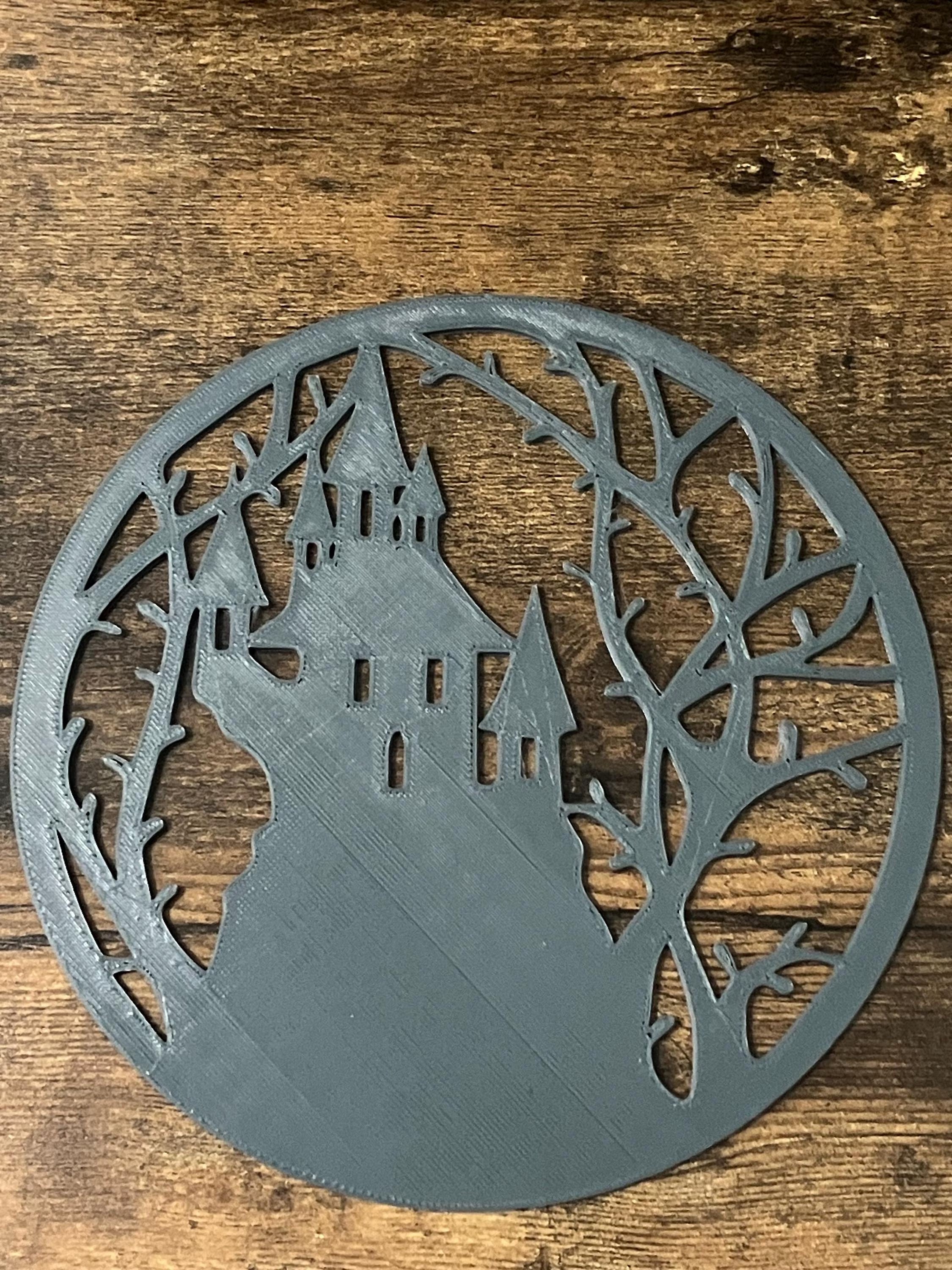 Haunted House Decor: Spooky Halloween Wall Art
